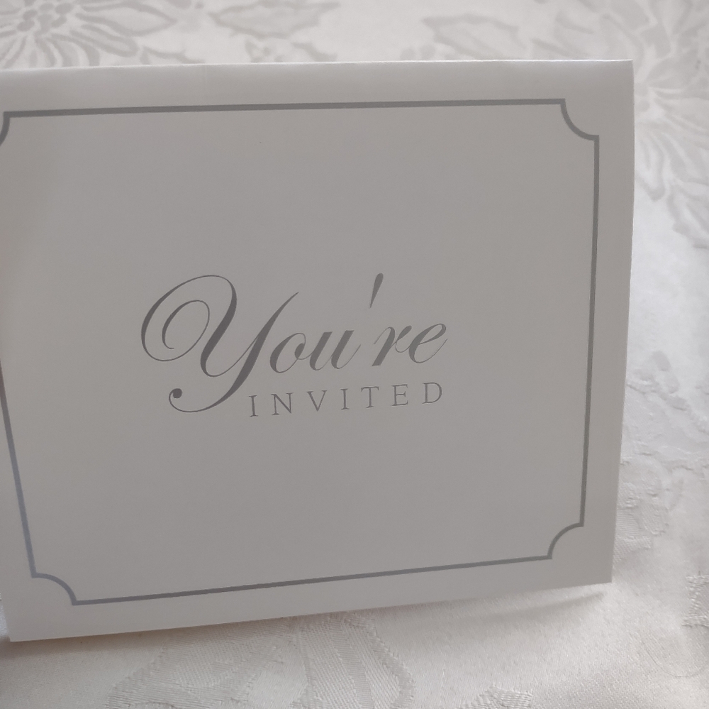 New 🆕 Bridal Boutique Invitations White Silver Frame